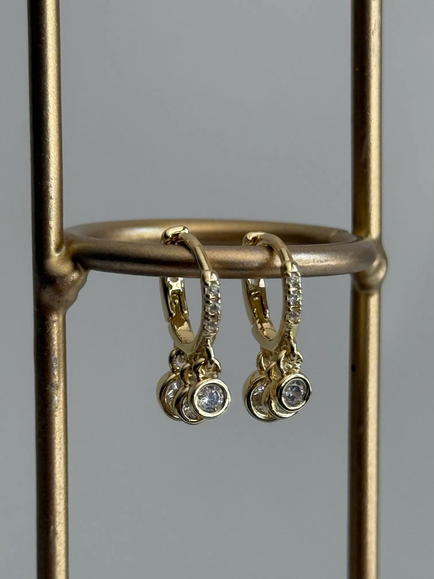 Nerina Hoops
