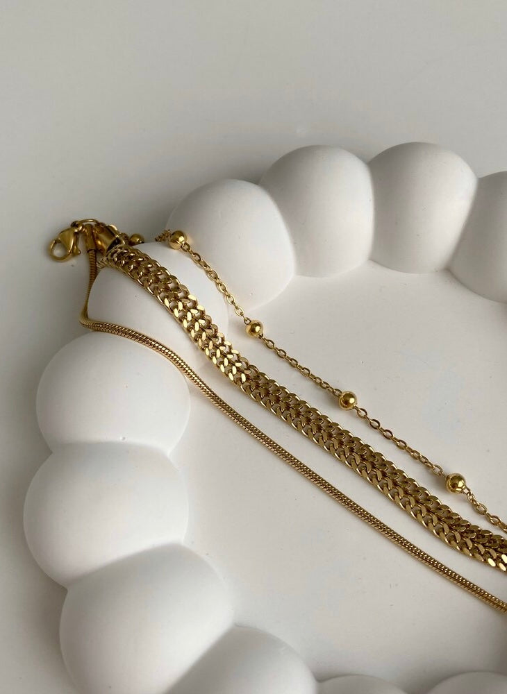 Triple layered bracelet