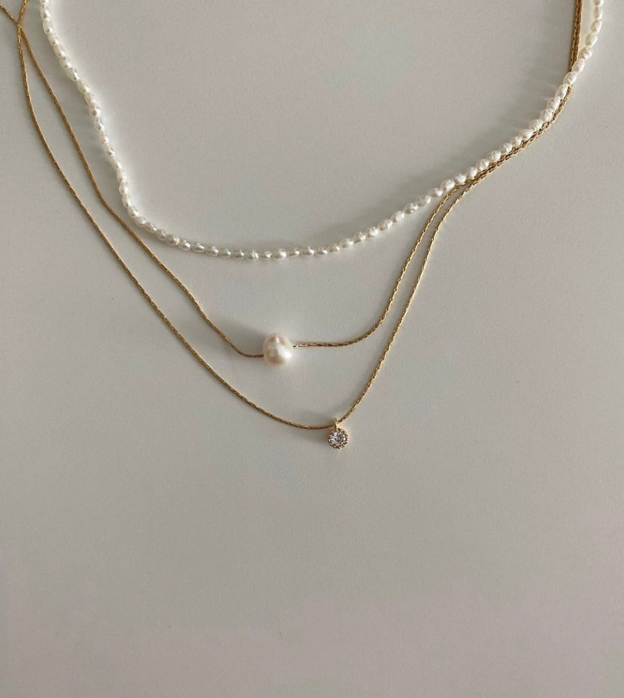 Triple pearl necklace