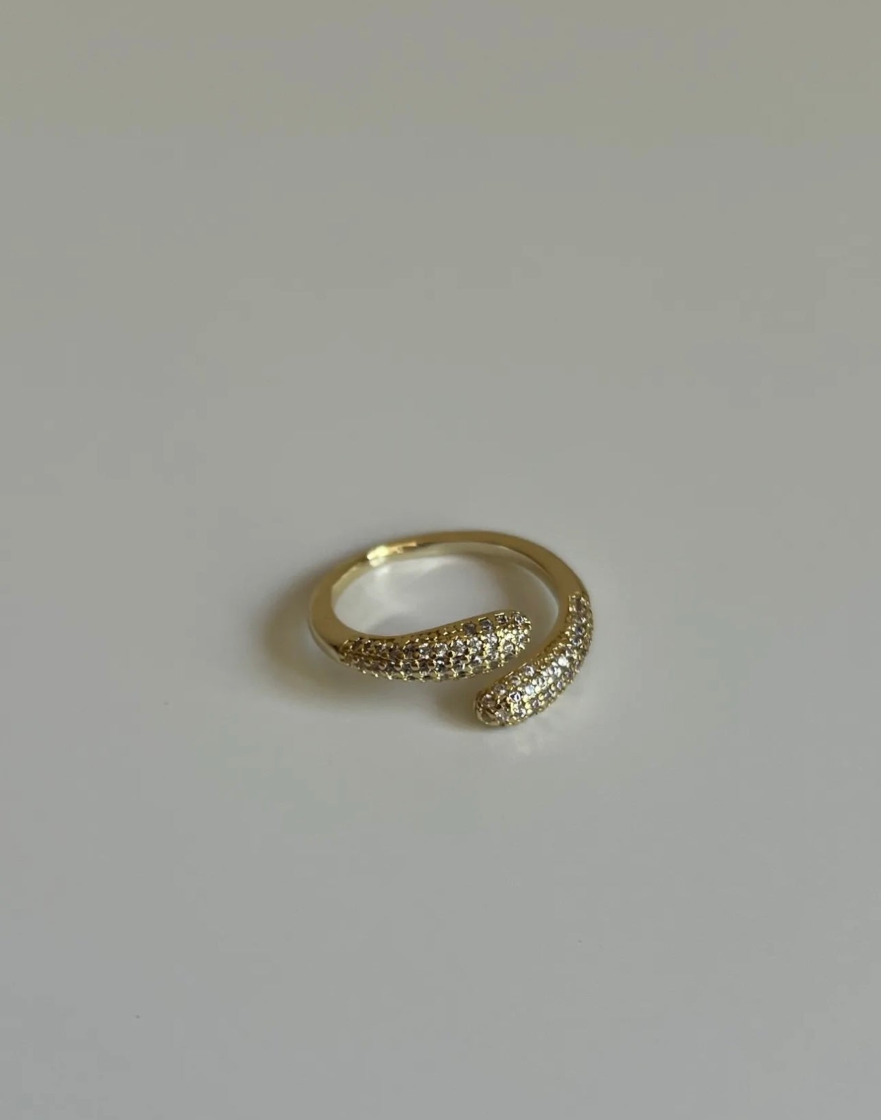 Luna ring