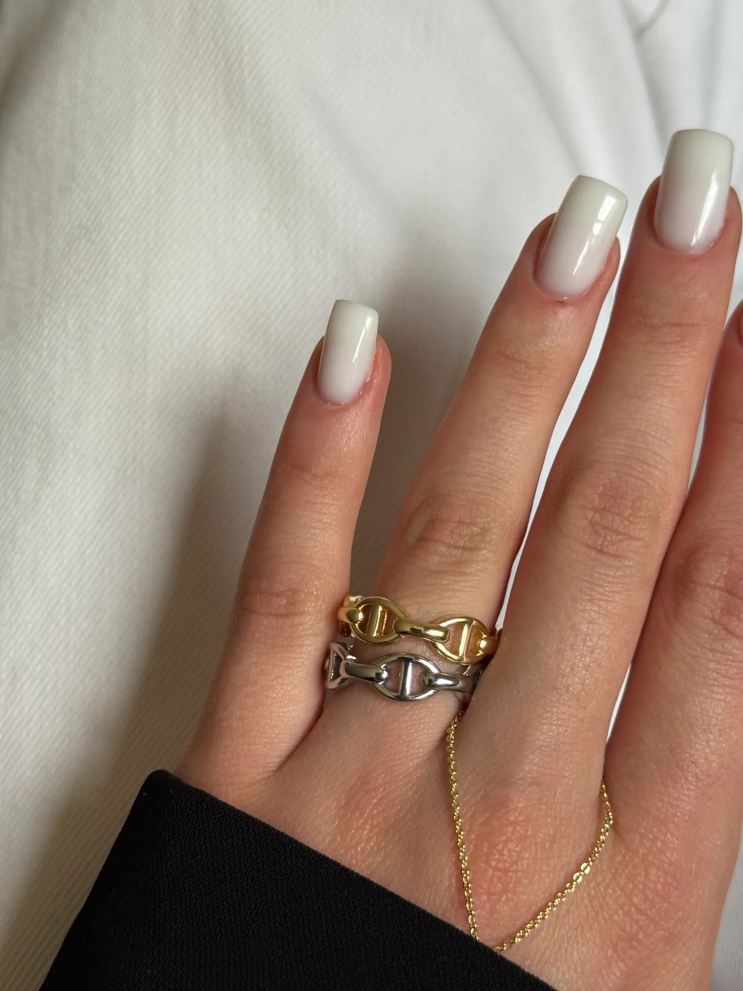 Erio ring
