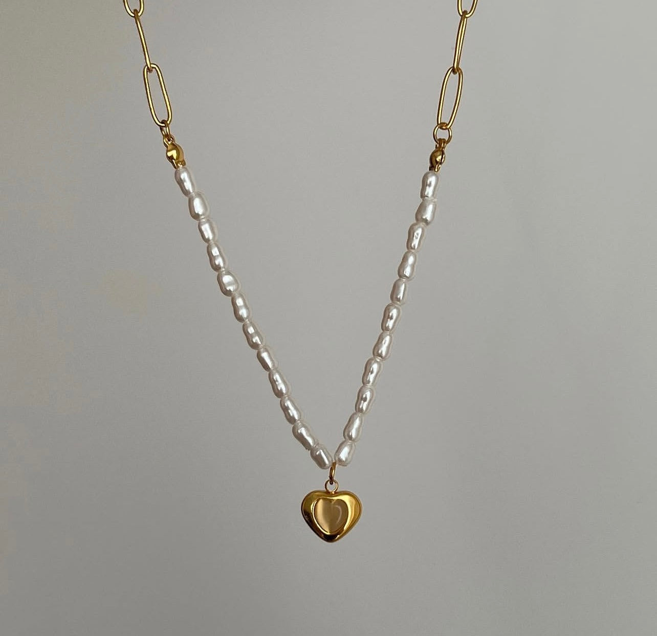 Heart of pearls