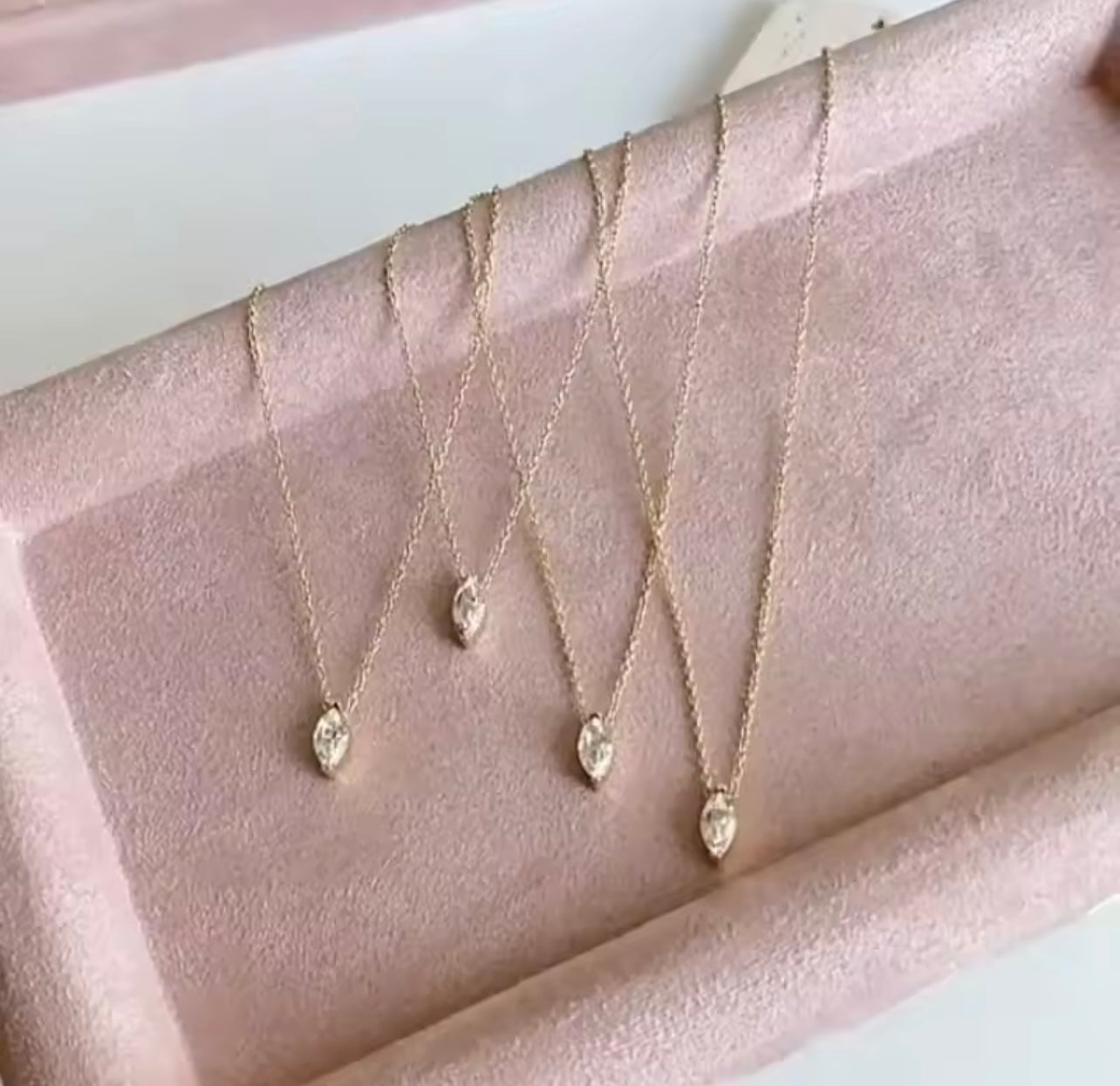 Minimal pear cut necklace