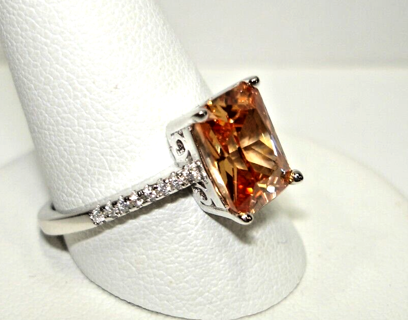 Anillo Ring