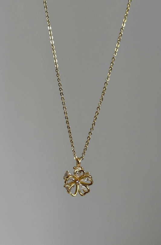 Eluné Necklace
