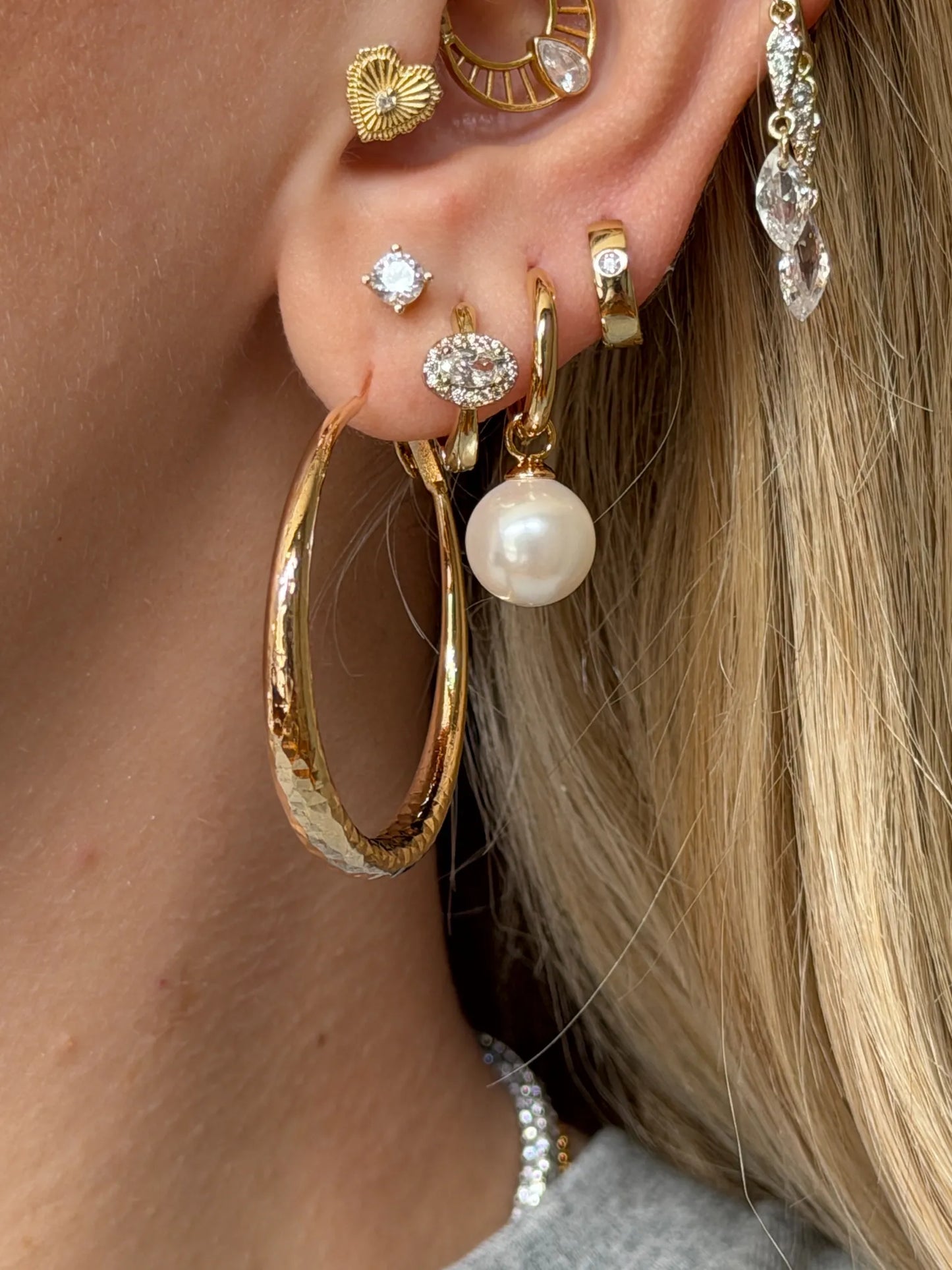 Chunky Pearl Hoops