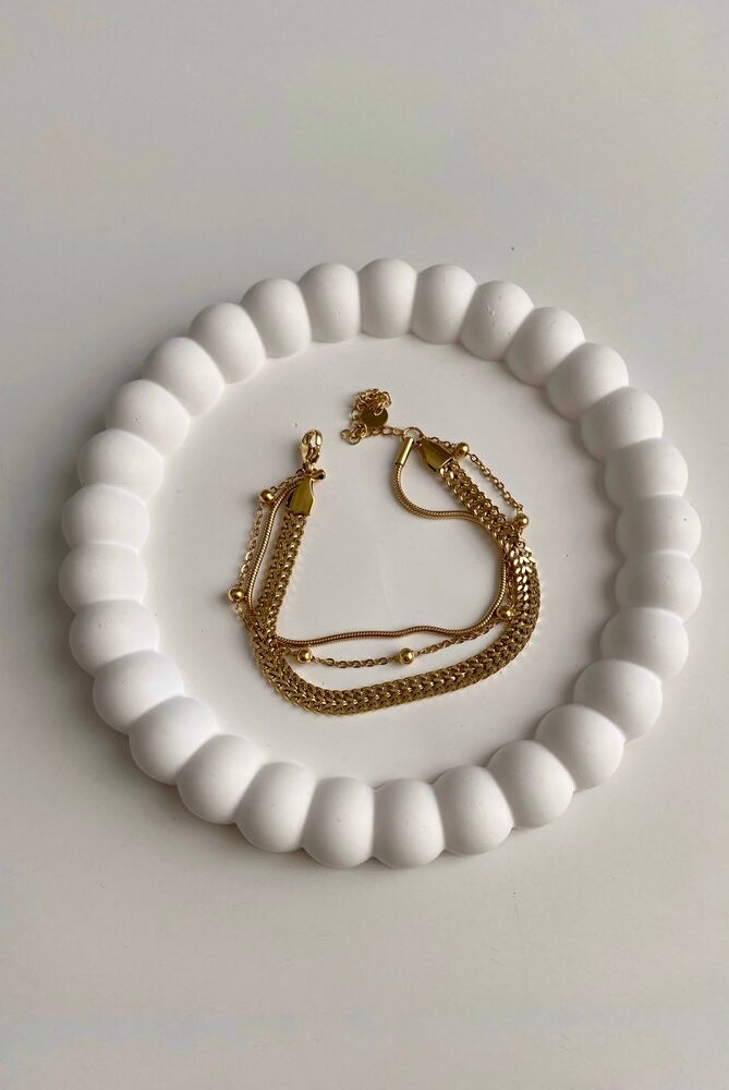 Triple layered bracelet