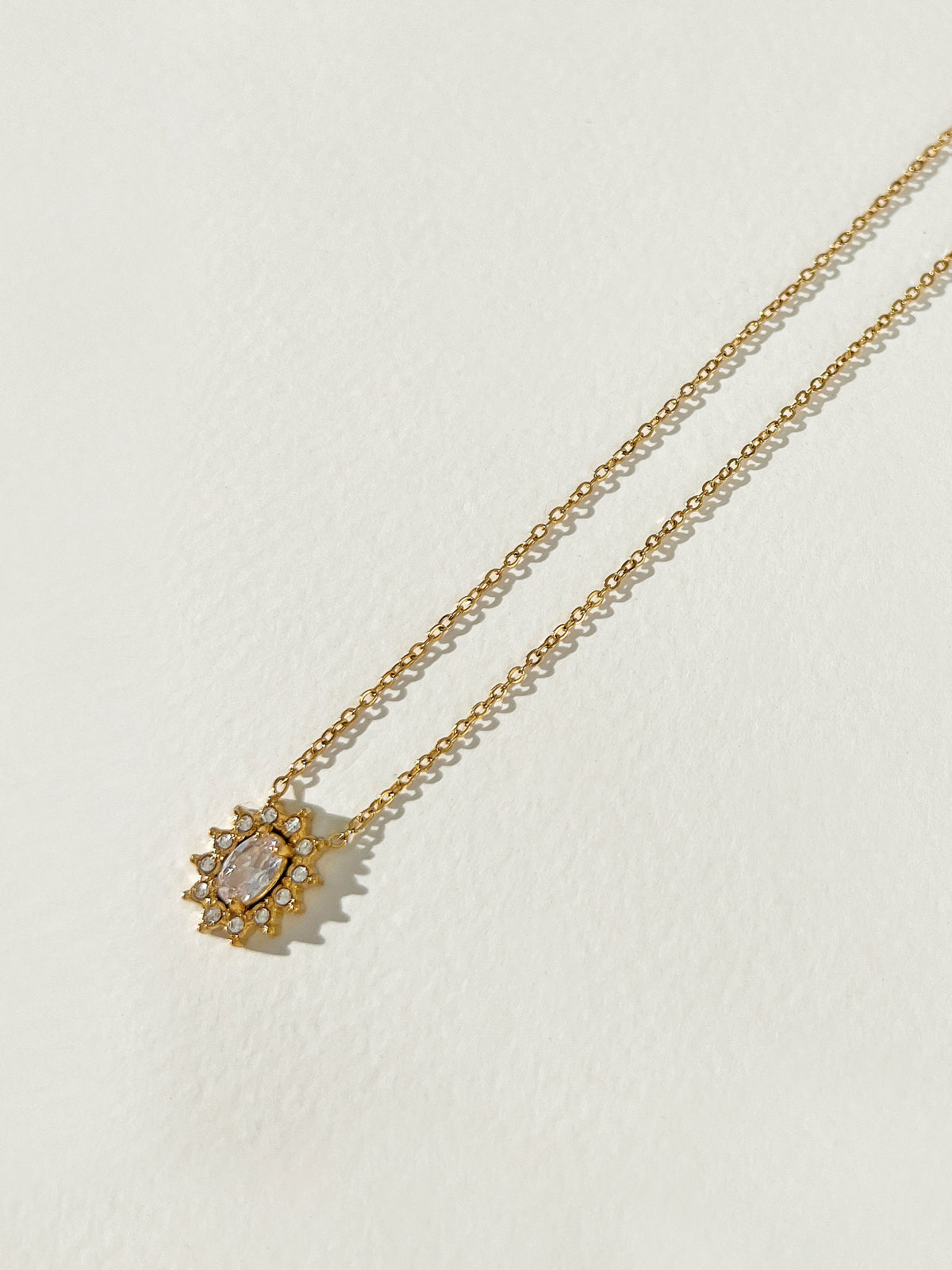 Lunia Necklace