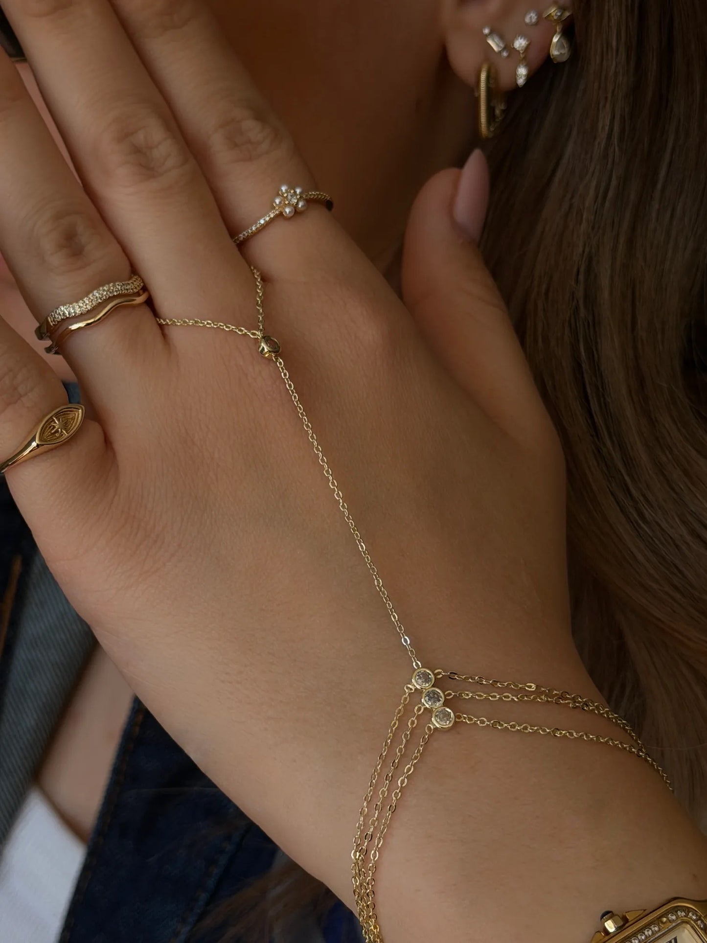 Dazzle handchain
