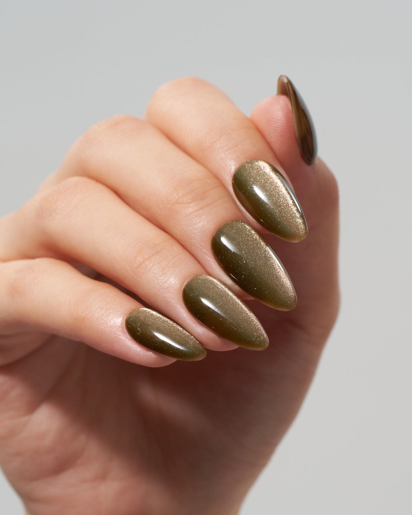 Olive green cateye gel nails