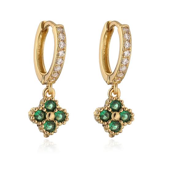 Clover Hoops