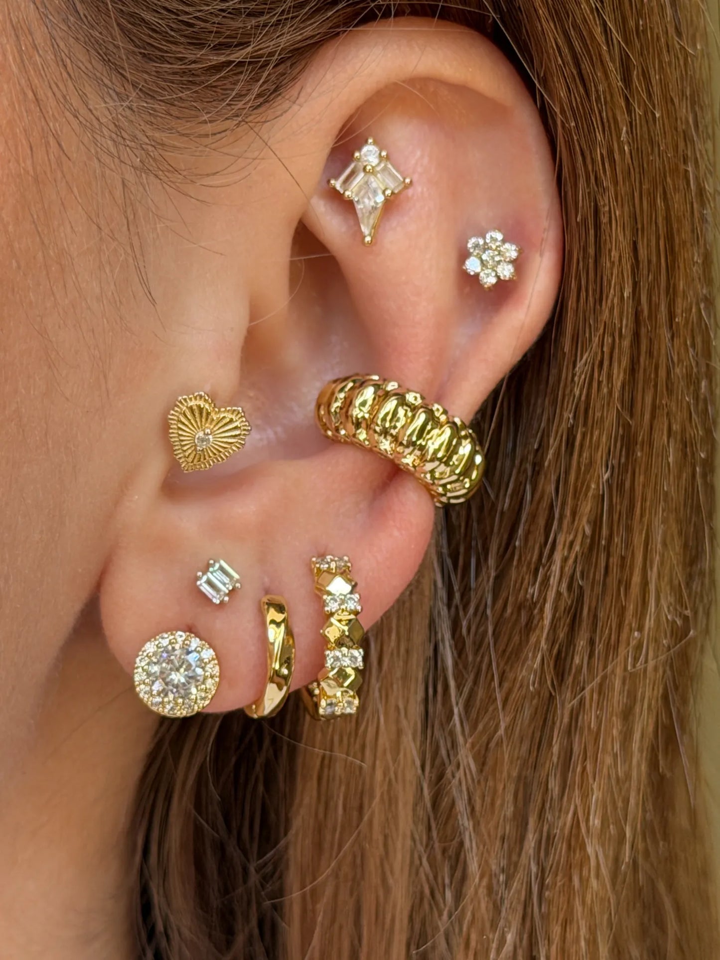 Radiance studs