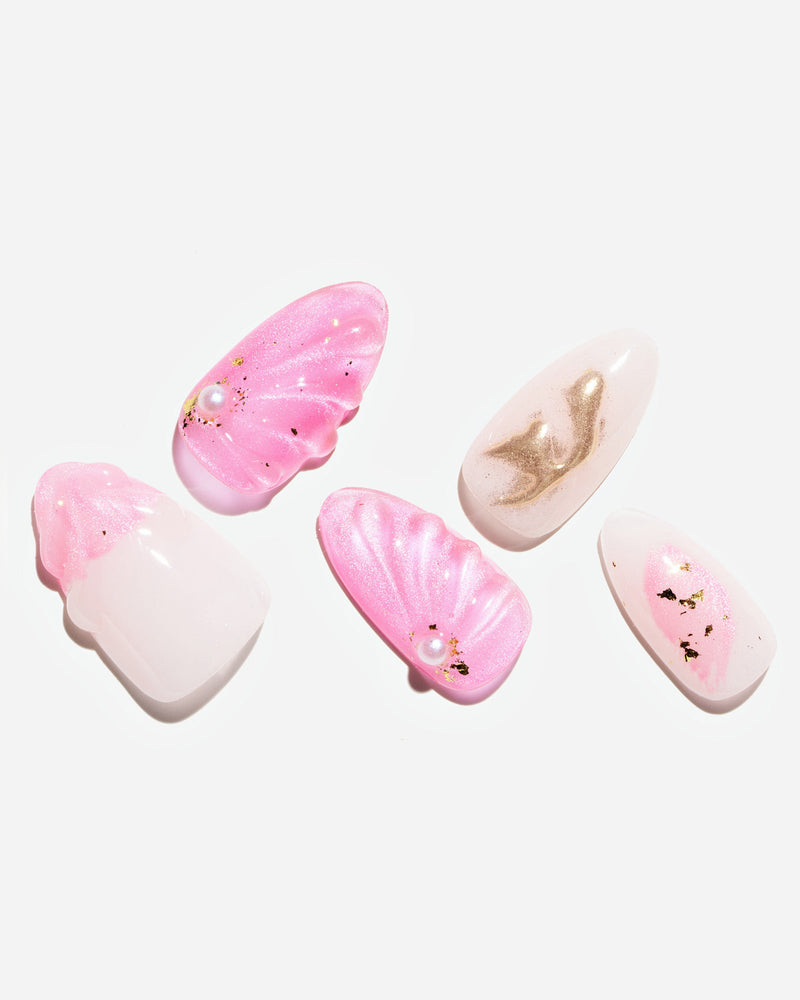 Wavy semi cured gel nail