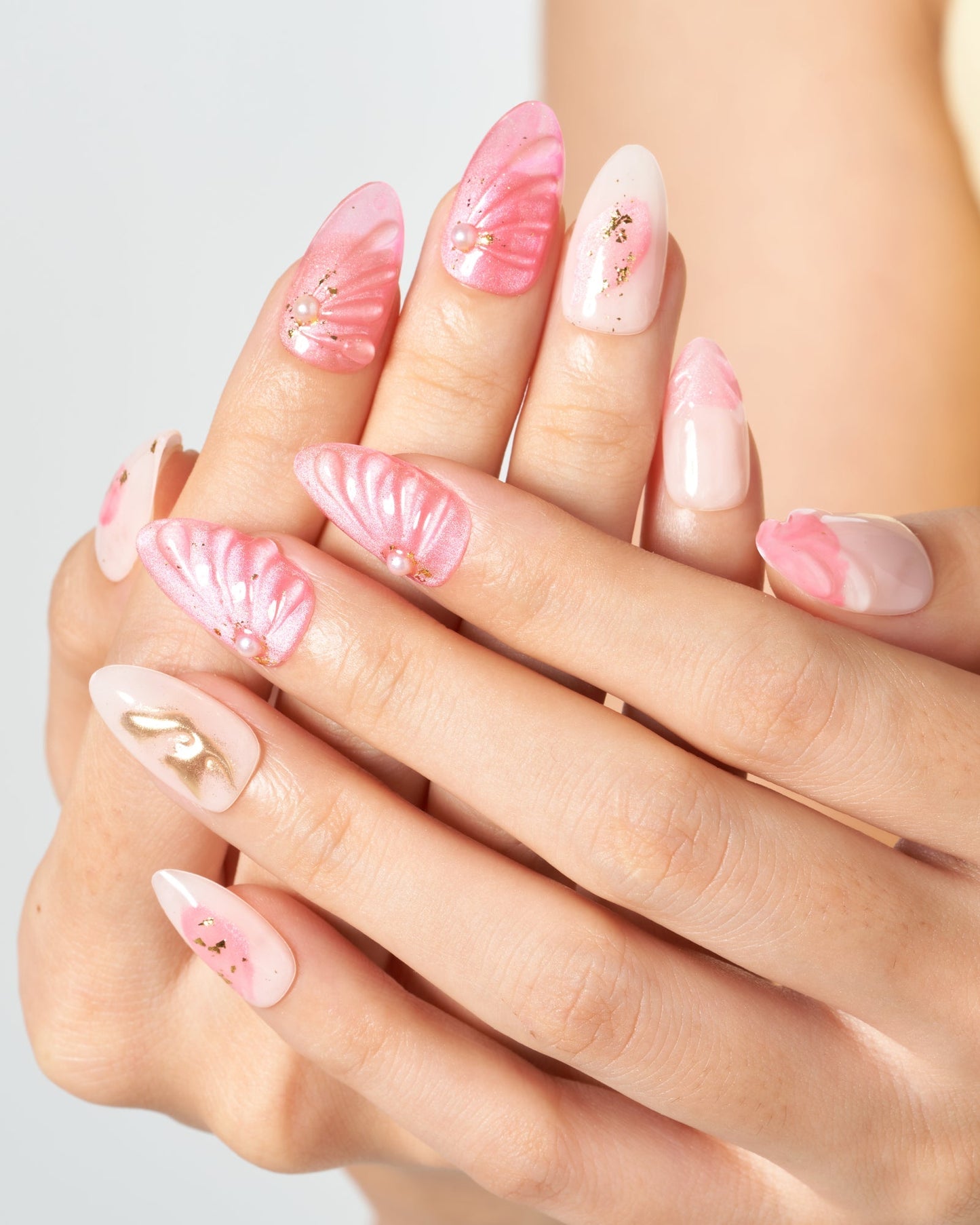 Wavy semi cured gel nail