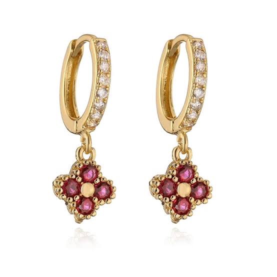 Clover Hoops