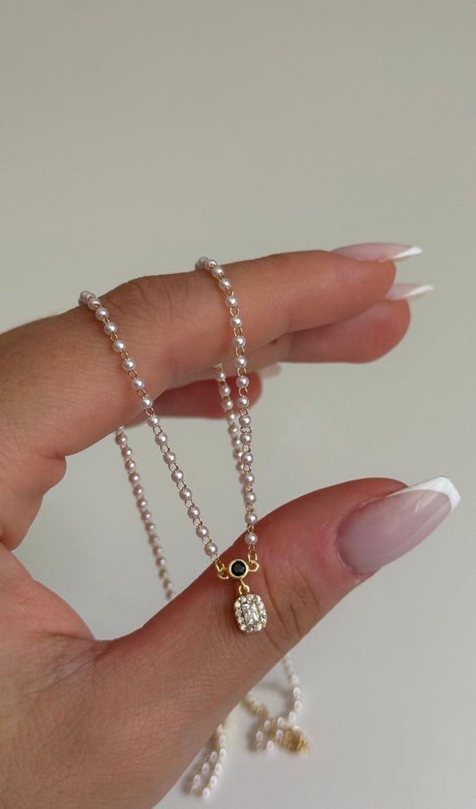 Gemi Pearl Necklace