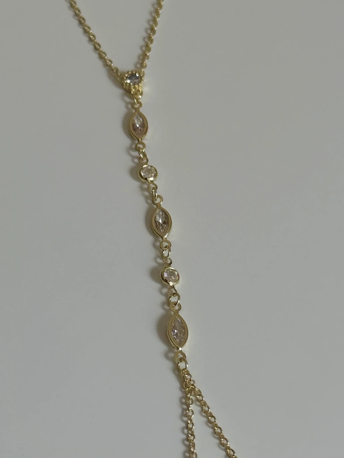 Ziria Handchain