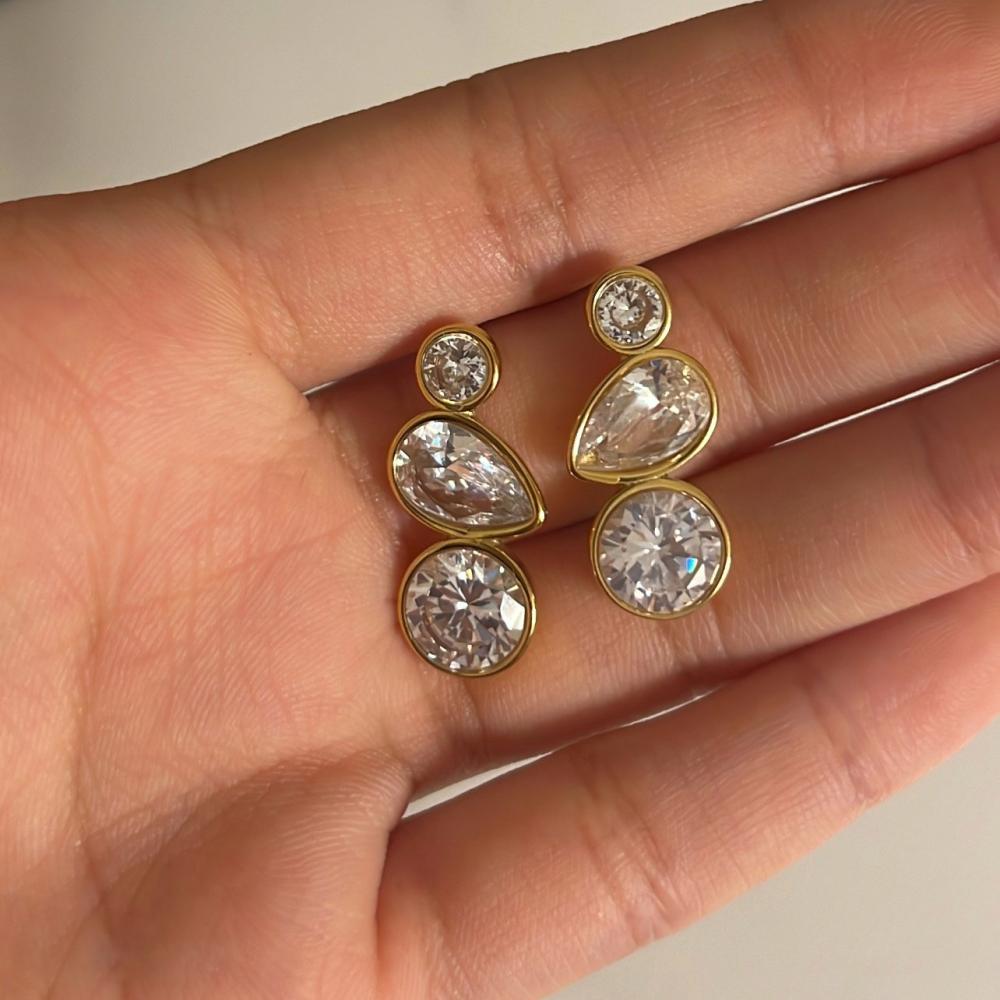 Dream dazzle studs