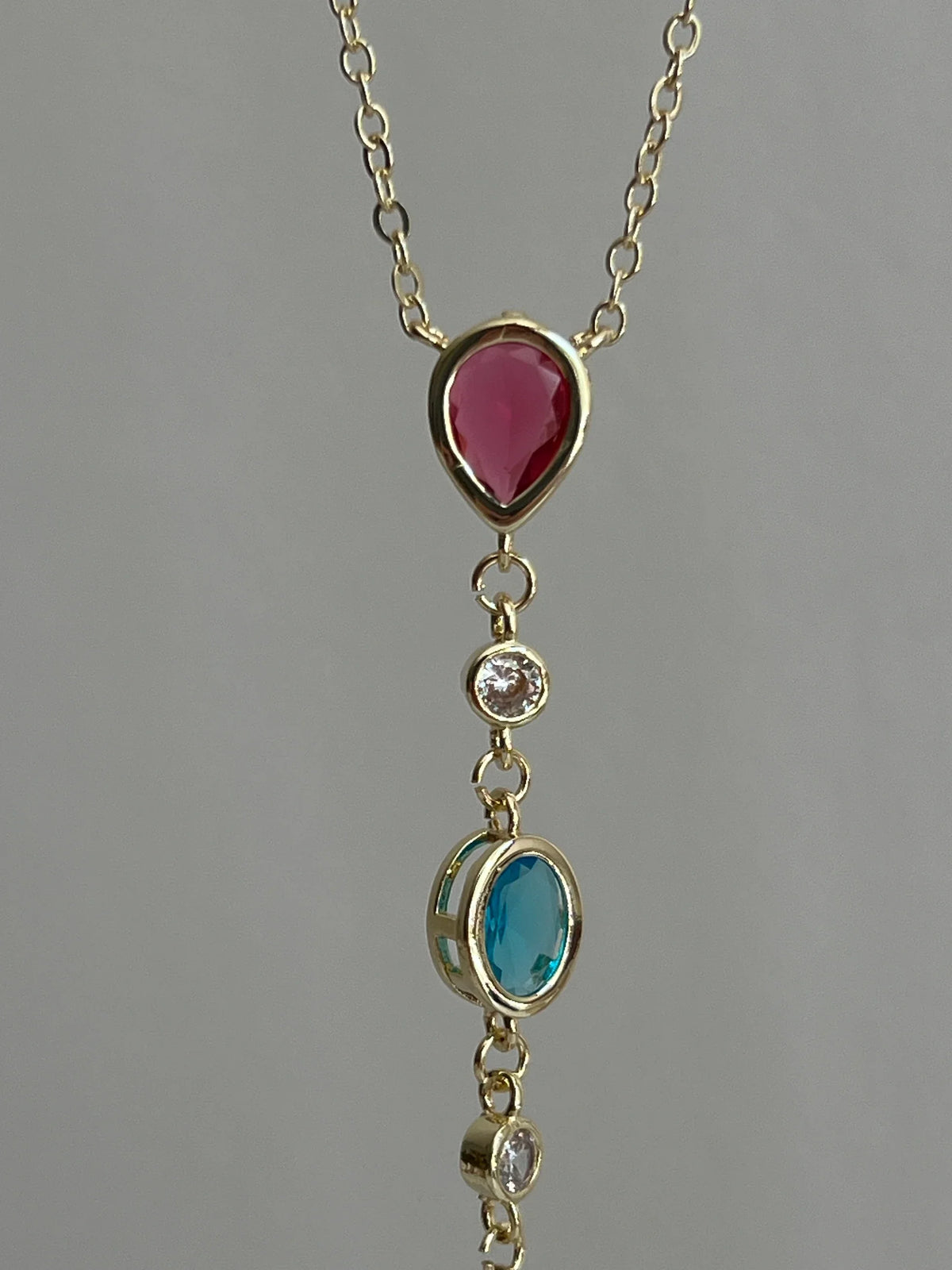 Avelour Necklace