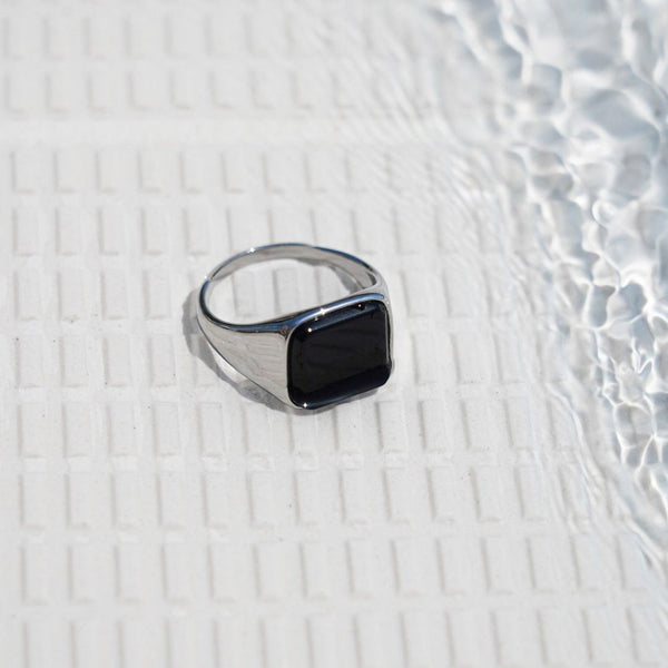 Black cubic Ring