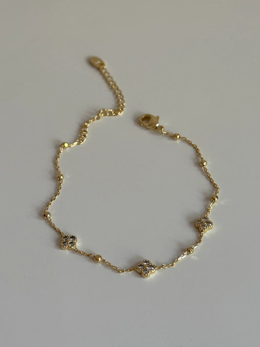 Avyra Bracelet