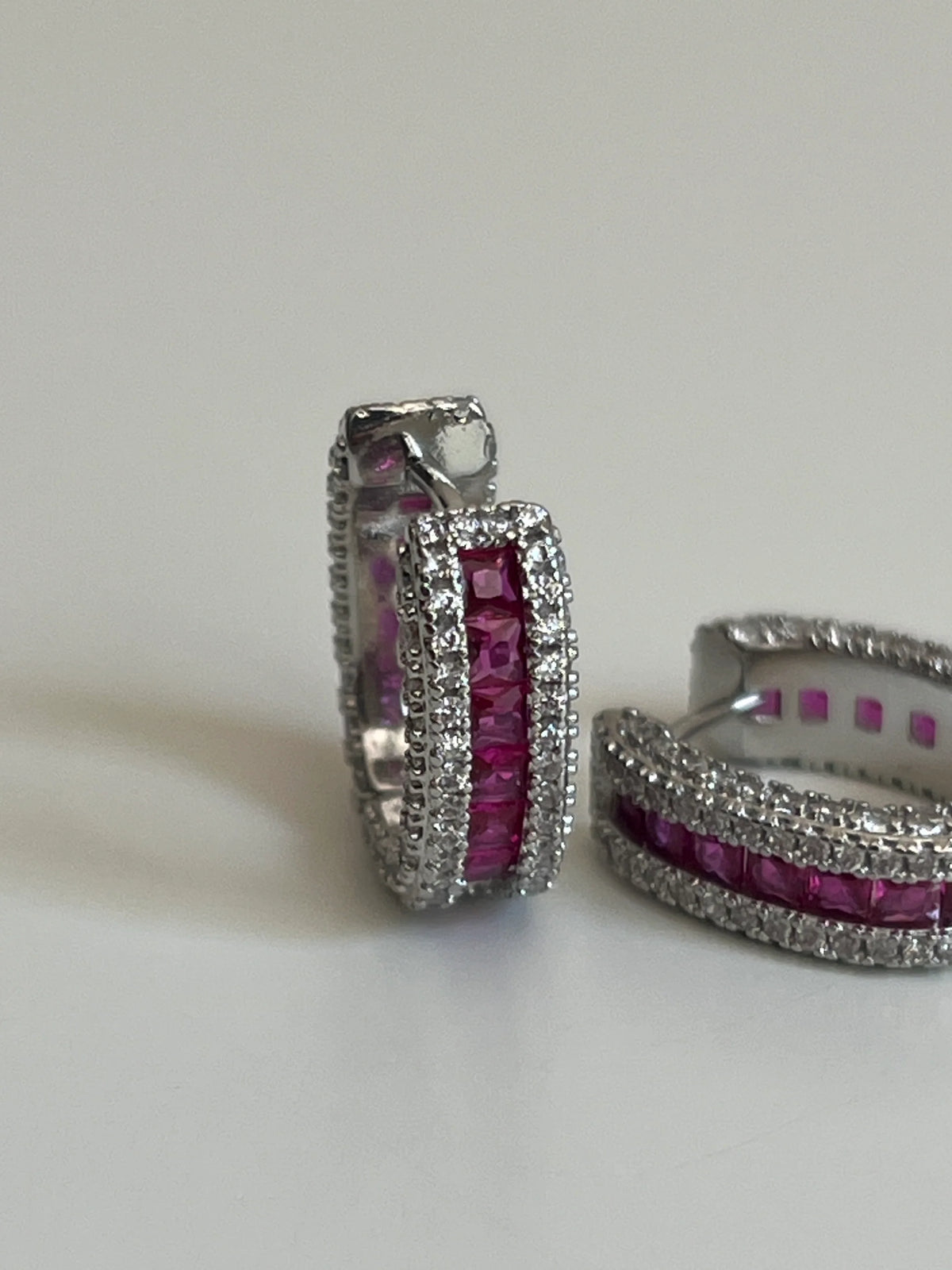 Avenza Hoops