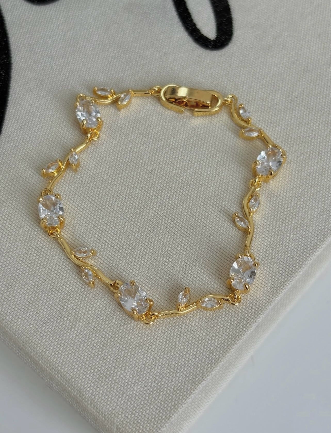 Tulip Bracelet