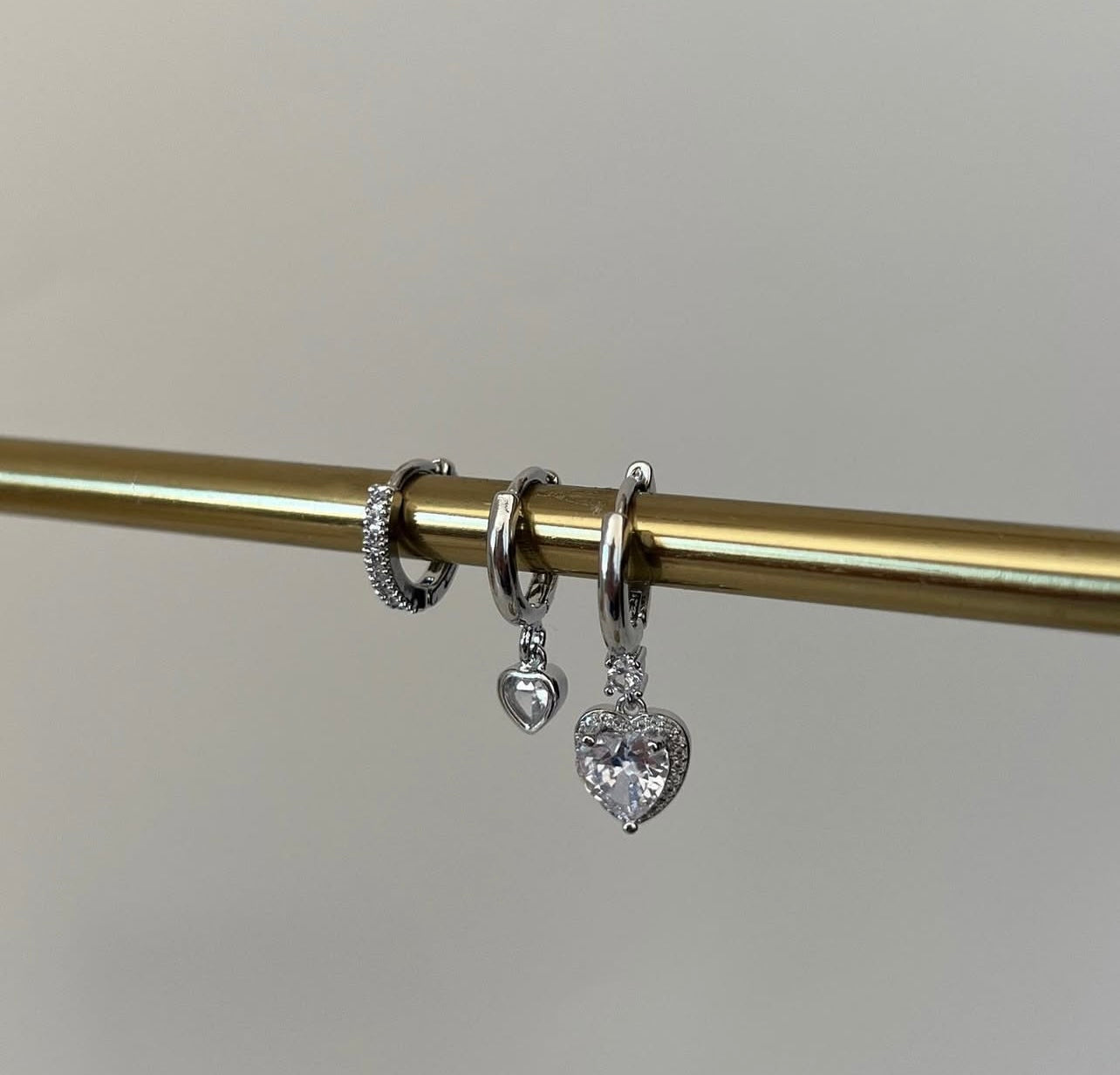 Dainty triple Huggies