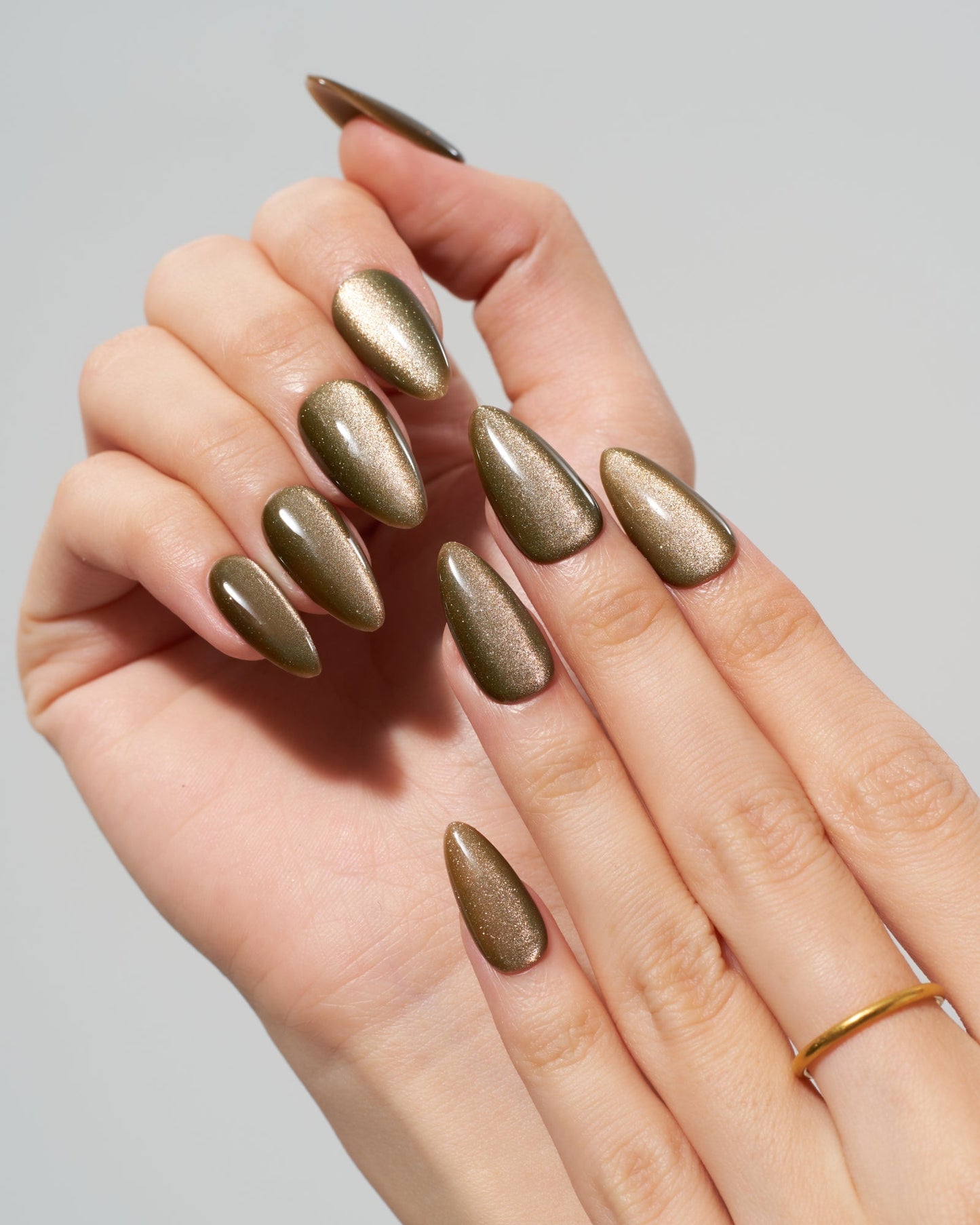 Olive green cateye gel nails