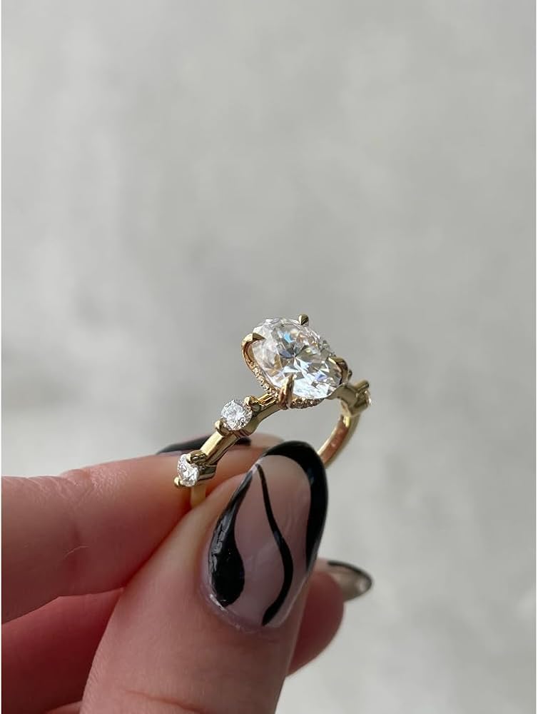 Arwen Moissanite 2.5 CT Oval Cut