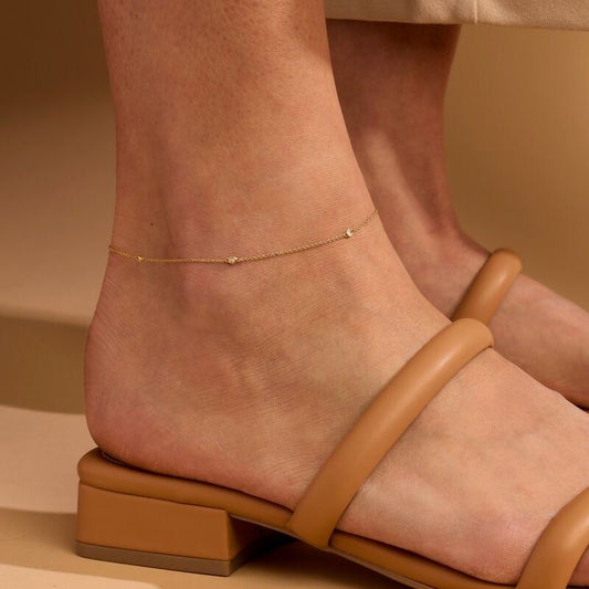 Zircon studded anklet