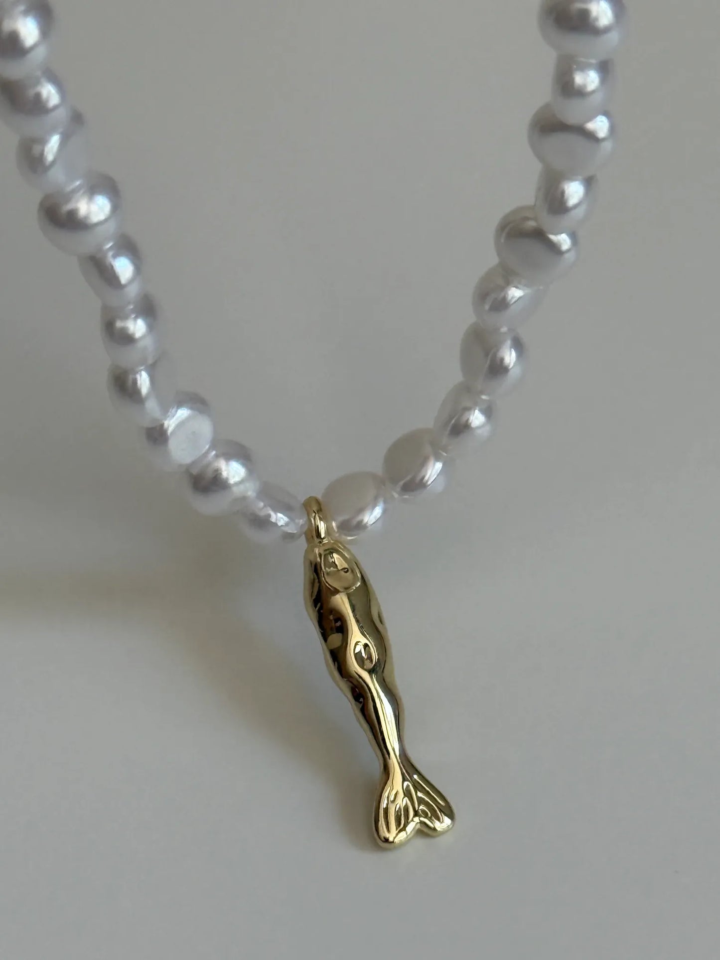 Pearl fish Necklace