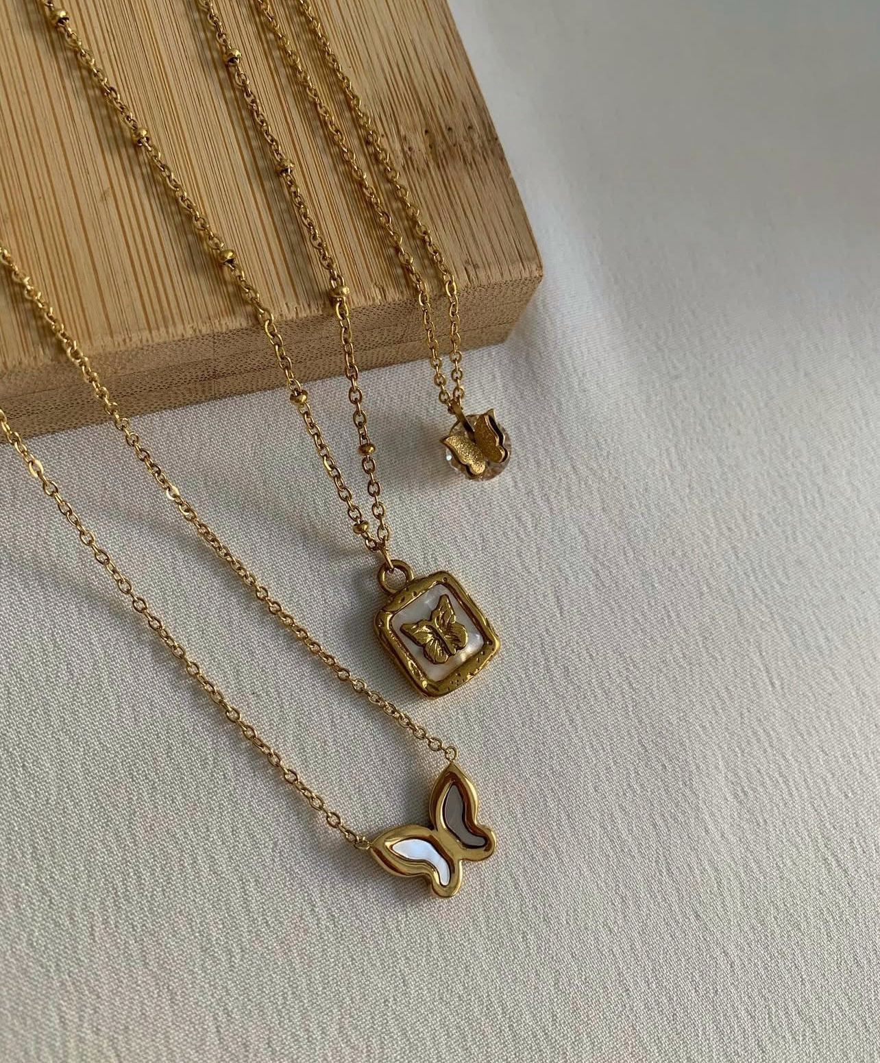 Pieris rapae necklace