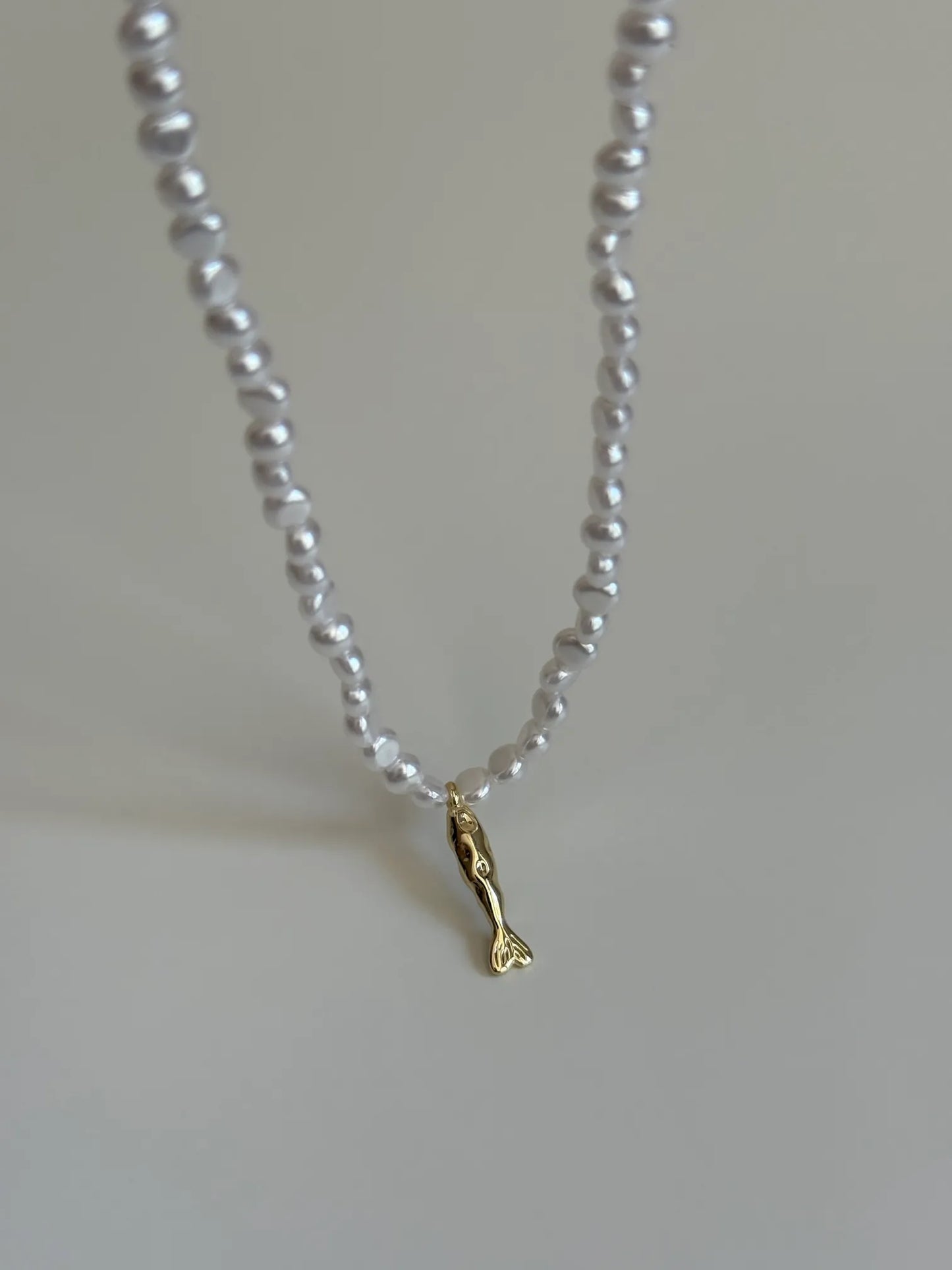 Pearl fish Necklace