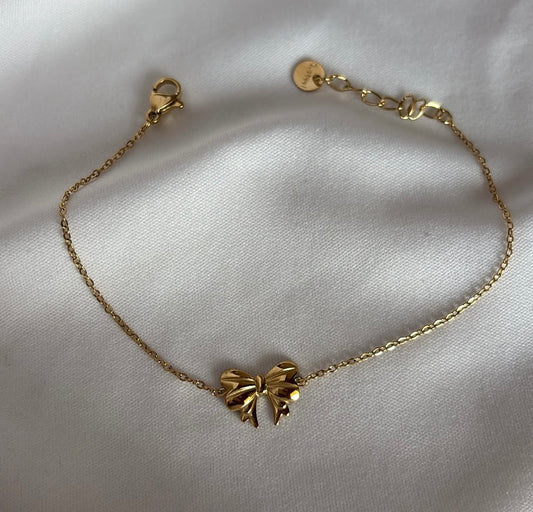 Bow bracelet