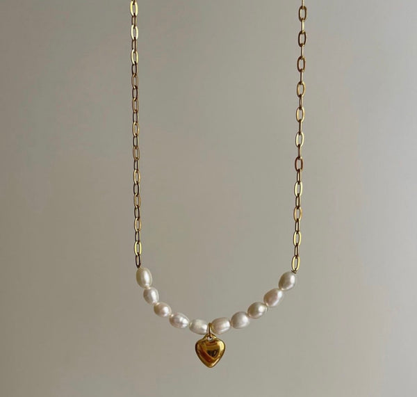 Pearly Heart Necklace